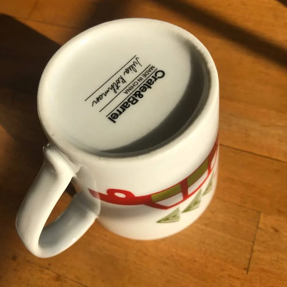 Crate&Barrel Set of 4 Cup One of the Cup Julia Rothman Design